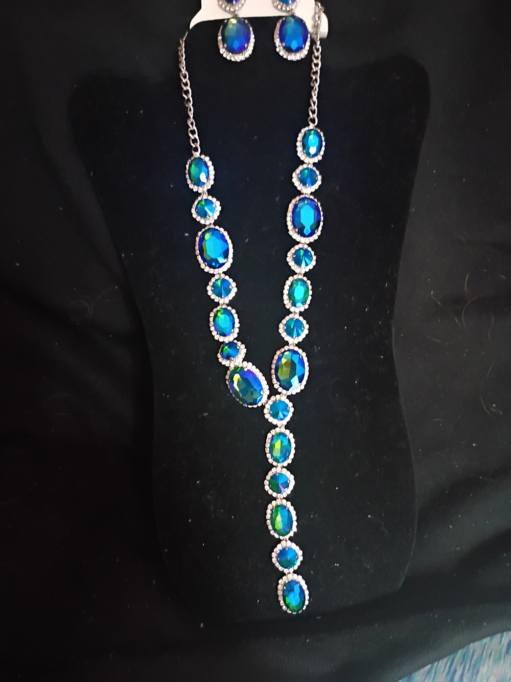 Iridescent Blue-Green Y-Shape Crystal Necklace and Earring Set